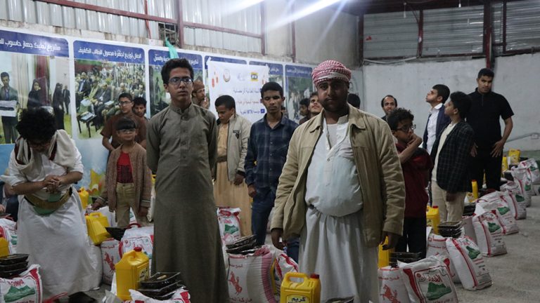 Distribution of the second Ramadan food basket at the Association of the Blind